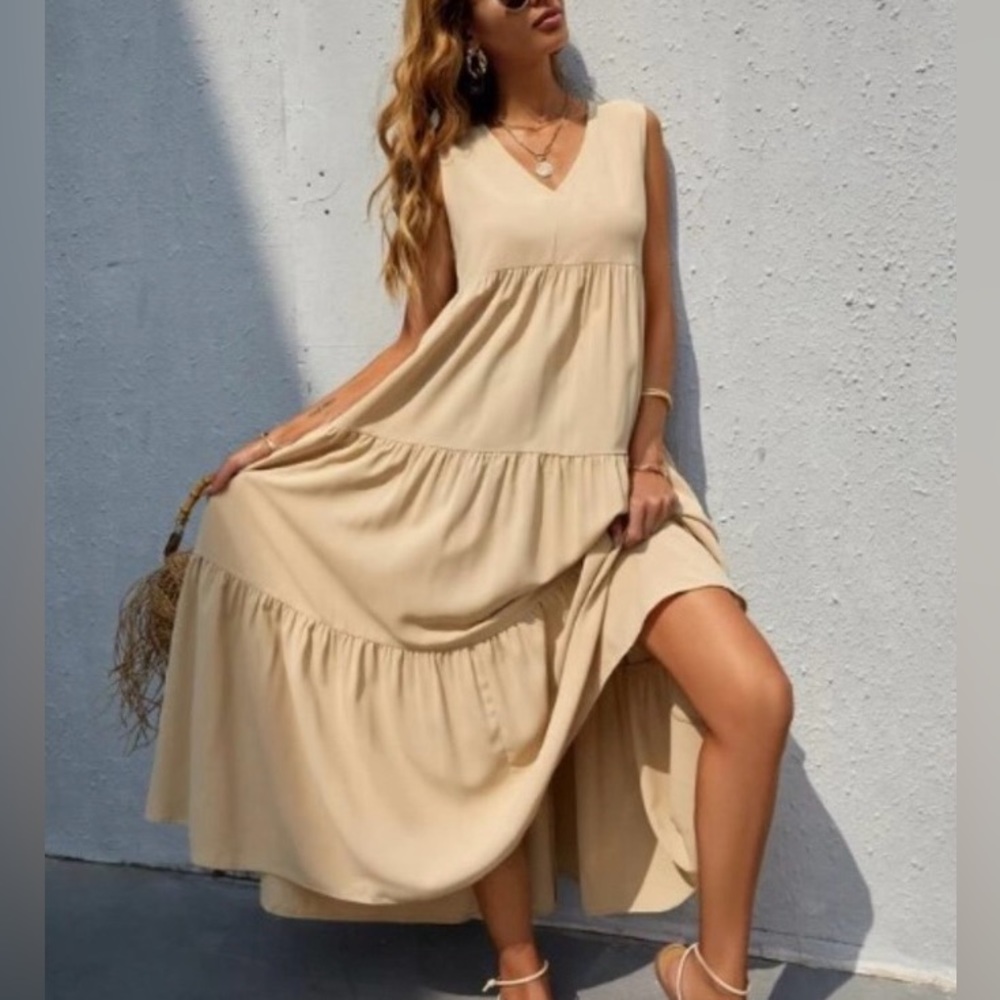 SHEIN Cream Flowy Dress in Small